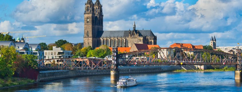 Magdeburg ist eine lebendige Kulturstadt und präsentiert sich im Bereich Tourismus, Sport und Freizeit mit einem facettenreichen Angebot. In unseren frisch renovierten Räumen am Nicolaiplatz unterstützen wir seit 2019 mit unserem bewährten Konzept Menschen in unterschiedlichsten Lebenssituationen.